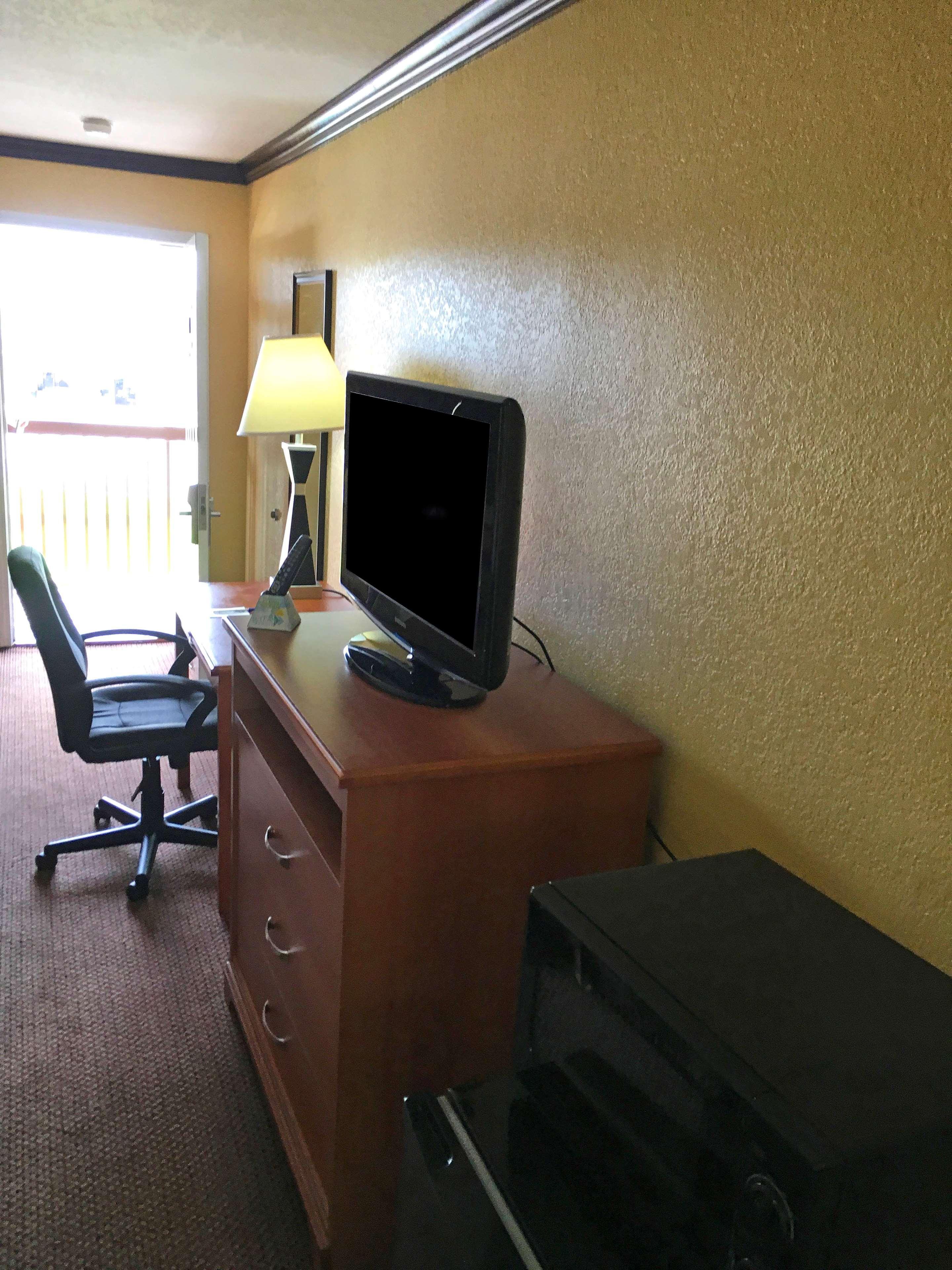Xecutive Inn And Suites Center Luaran gambar